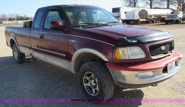 image for item BD9249 1997 Ford F150 SuperCab pickup truck