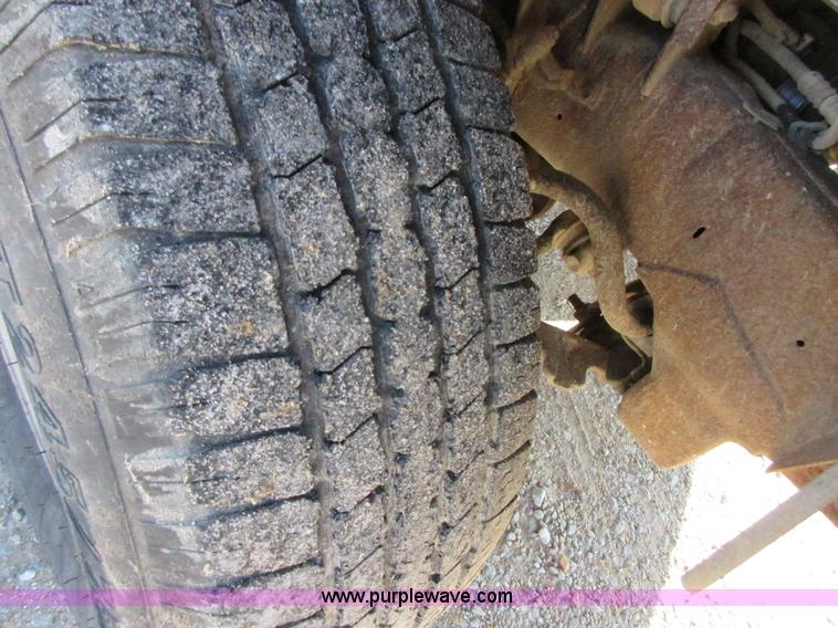 image for item BD9249 1997 Ford F150 SuperCab pickup truck