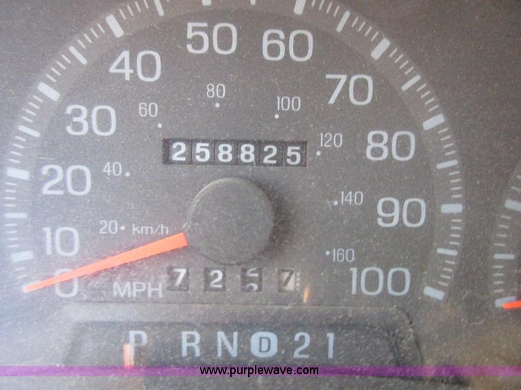 image for item BD9249 1997 Ford F150 SuperCab pickup truck