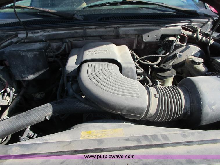 image for item BD9249 1997 Ford F150 SuperCab pickup truck