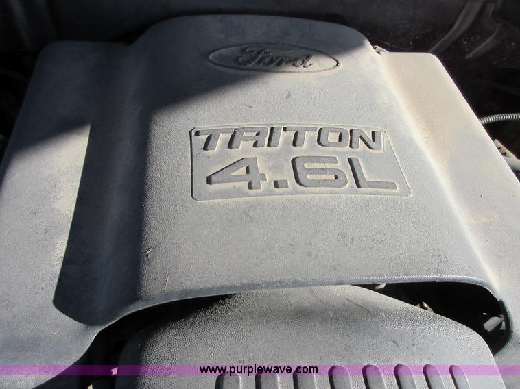 image for item BD9249 1997 Ford F150 SuperCab pickup truck