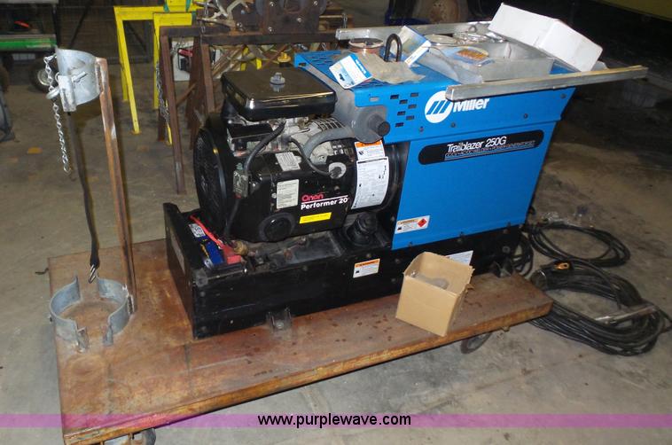 image for item BF9183 Miller Trailblazer 250G welder/generator