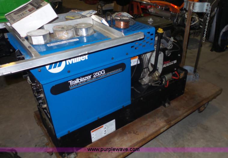 image for item BF9183 Miller Trailblazer 250G welder/generator