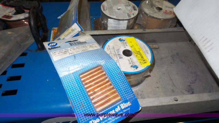 image for item BF9183 Miller Trailblazer 250G welder/generator