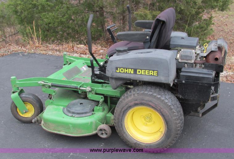 image for item BG9173 John Deere riding lawn mower