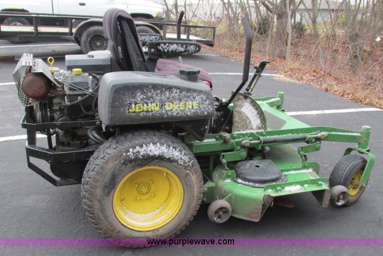 image for item BG9173 John Deere riding lawn mower