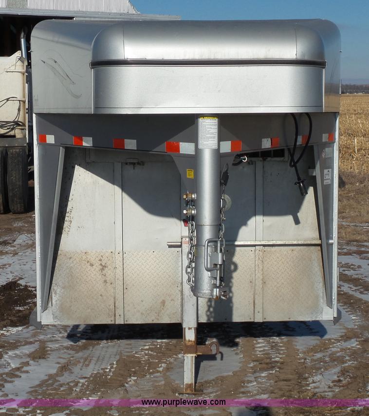 image for item G7062 2007 Travalong livestock trailer