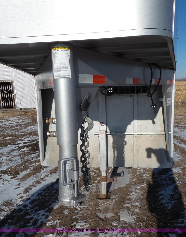 image for item G7062 2007 Travalong livestock trailer