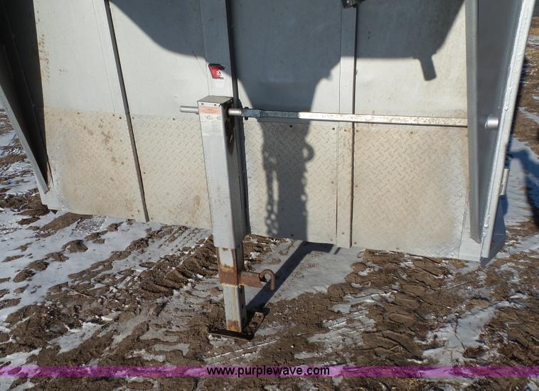 image for item G7062 2007 Travalong livestock trailer