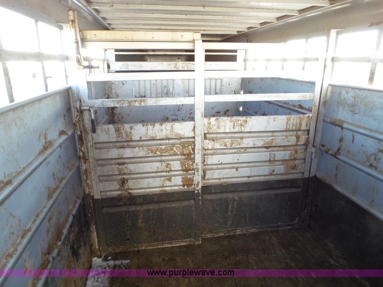 image for item G7062 2007 Travalong livestock trailer