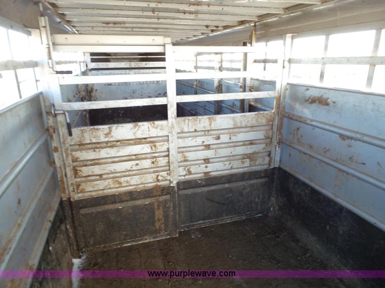 image for item G7062 2007 Travalong livestock trailer