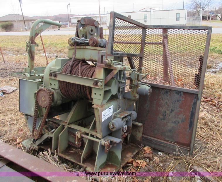 image for item I1761 1968 Garwood winch unit assembly