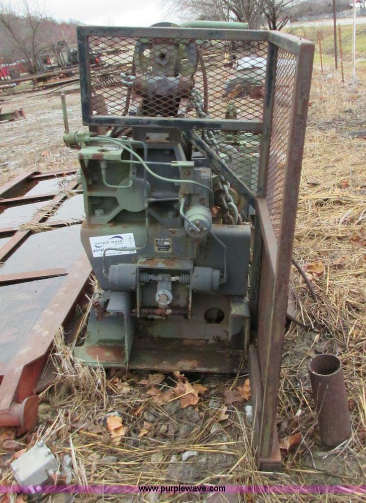 image for item I1761 1968 Garwood winch unit assembly