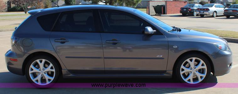 image for item J4274 2007 Mazda 3