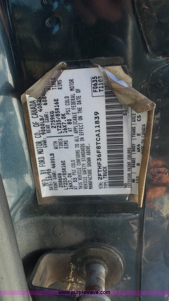 image for item J4608 1996 Ford F350 XL pickup truck