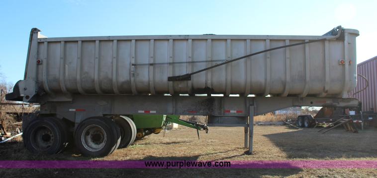 image for item J7638 1964 Fruehauf end dump trailer