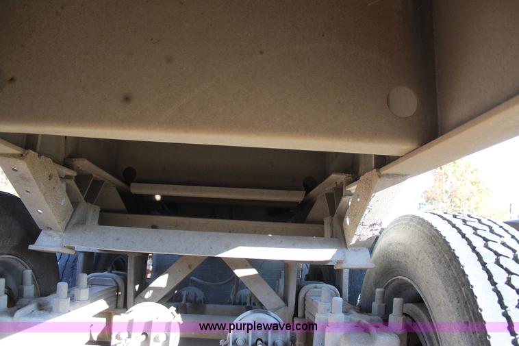 image for item J7638 1964 Fruehauf end dump trailer