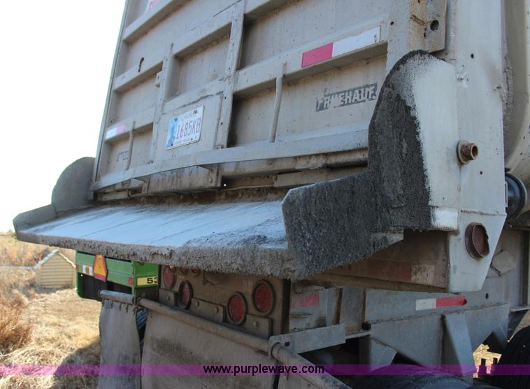 image for item J7638 1964 Fruehauf end dump trailer