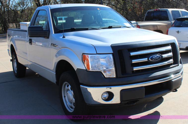 image for item J7710 2012 Ford F150 XL pickup truck