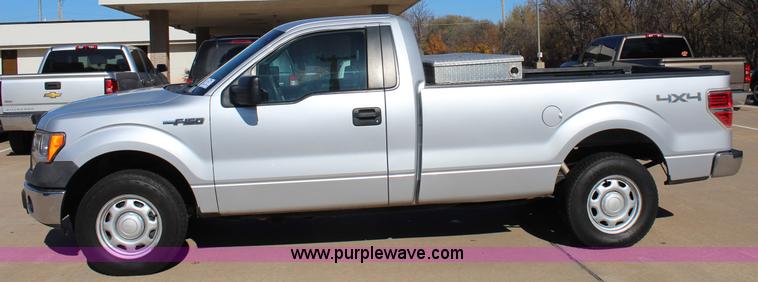 image for item J7710 2012 Ford F150 XL pickup truck