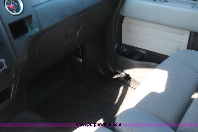 image for item J7710 2012 Ford F150 XL pickup truck