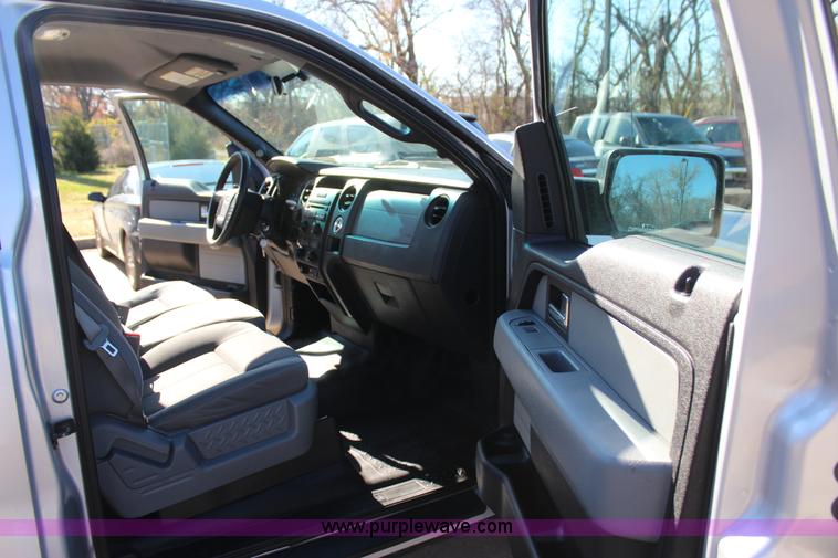 image for item J7710 2012 Ford F150 XL pickup truck