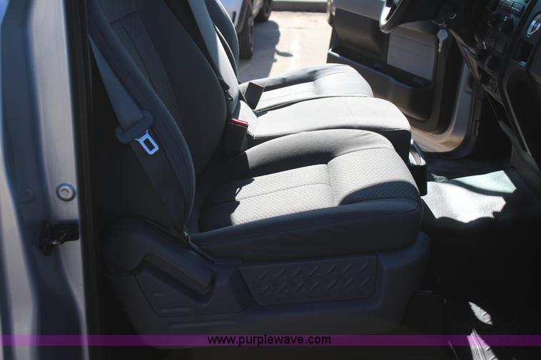 image for item J7710 2012 Ford F150 XL pickup truck