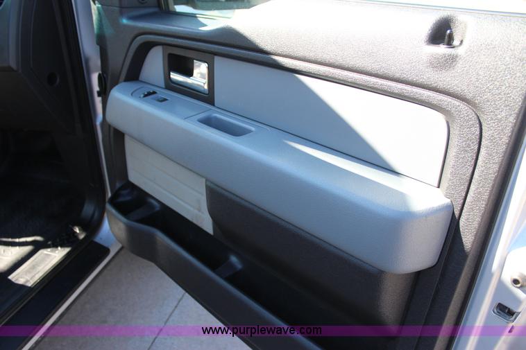 image for item J7710 2012 Ford F150 XL pickup truck