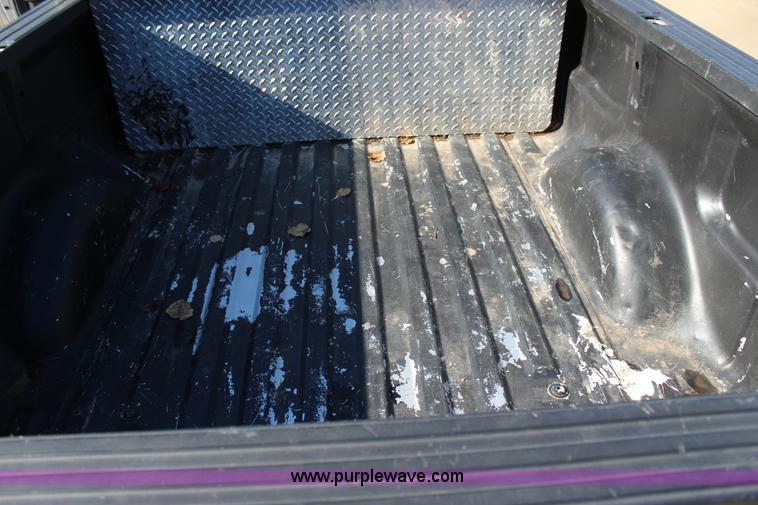 image for item J7710 2012 Ford F150 XL pickup truck