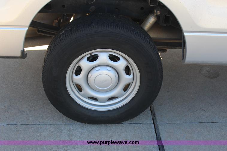 image for item J7710 2012 Ford F150 XL pickup truck