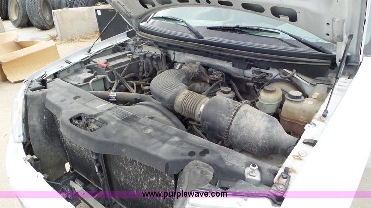 image for item J8390 2006 Ford F150 SuperCab pickup truck