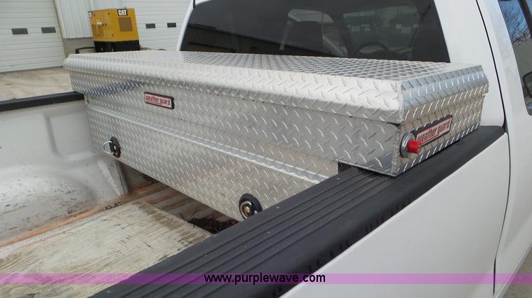image for item J8390 2006 Ford F150 SuperCab pickup truck
