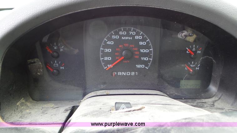 image for item J8426 2007 Ford F150 pickup truck