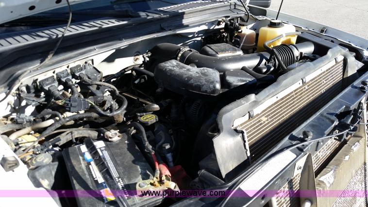 image for item K5333 2008 Ford F350 Super Duty utility truck with crane