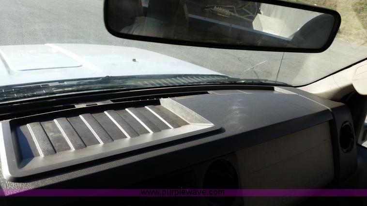 image for item K5333 2008 Ford F350 Super Duty utility truck with crane