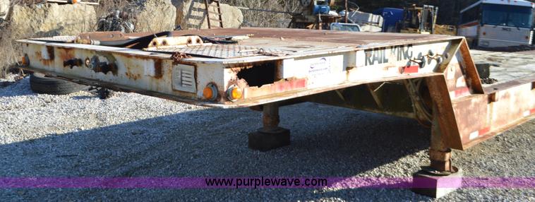 image for item K5341 1981 Trail King hydra-tail equipment trailer