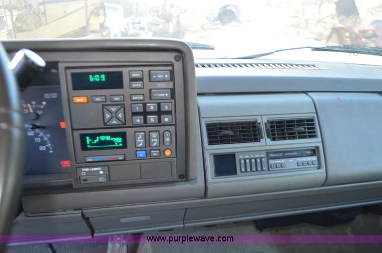 image for item K5345 1994 GMC Sierra 1500 Ext. Cab pickup truck