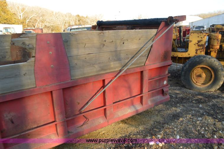 image for item K5355 Dump truck bed