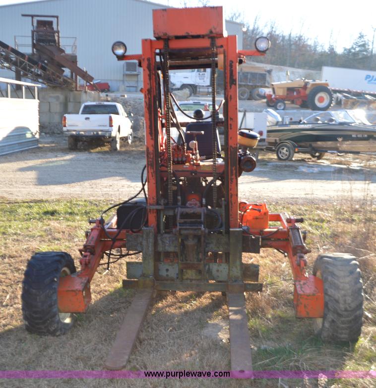 image for item K5359 Spyder forklift