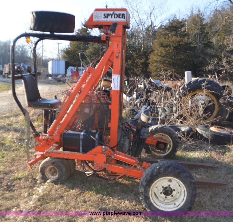 image for item K5359 Spyder forklift