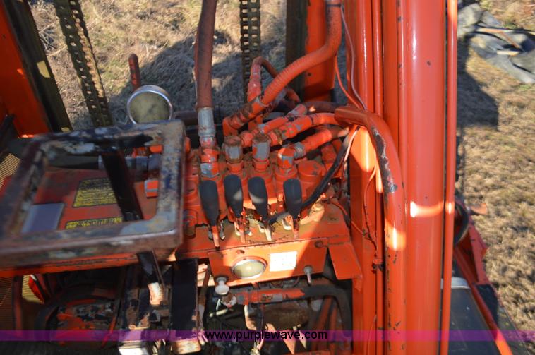 image for item K5359 Spyder forklift