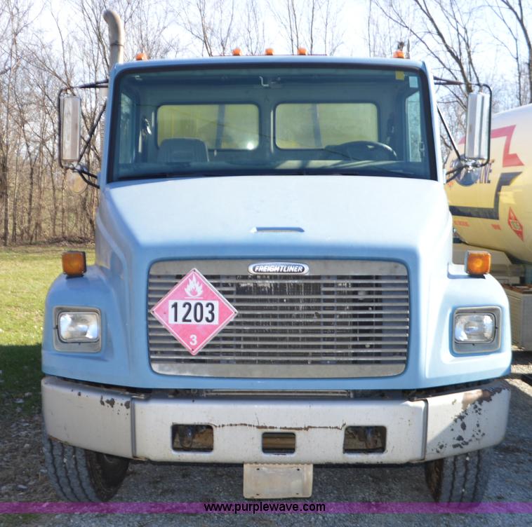 image for item K5370 1998 Freightliner FL70 refined oil truck