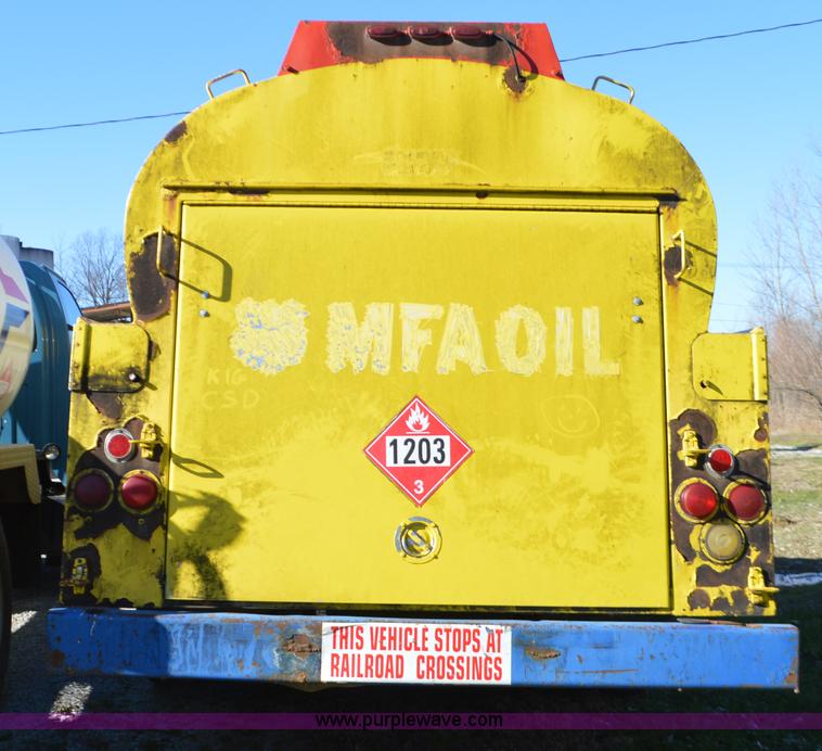 image for item K5370 1998 Freightliner FL70 refined oil truck