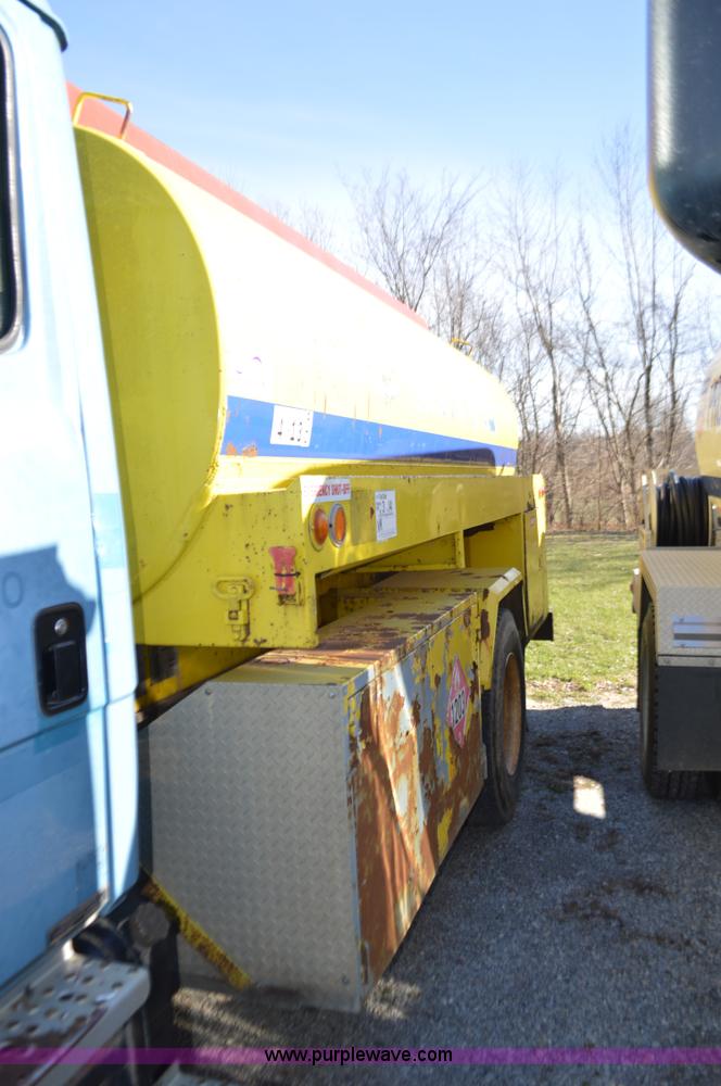 image for item K5370 1998 Freightliner FL70 refined oil truck