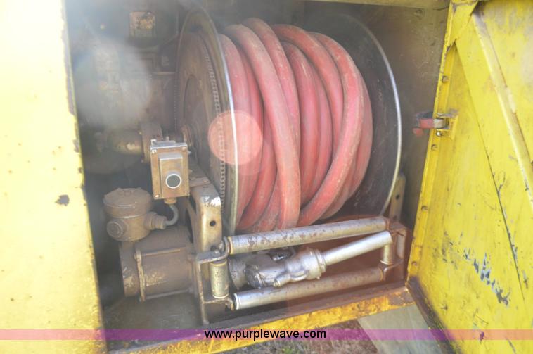 image for item K5370 1998 Freightliner FL70 refined oil truck