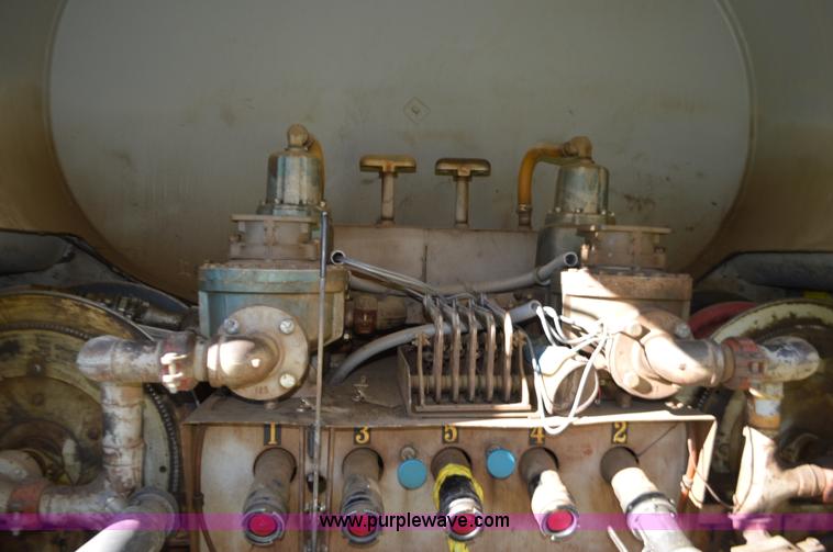 image for item K5370 1998 Freightliner FL70 refined oil truck