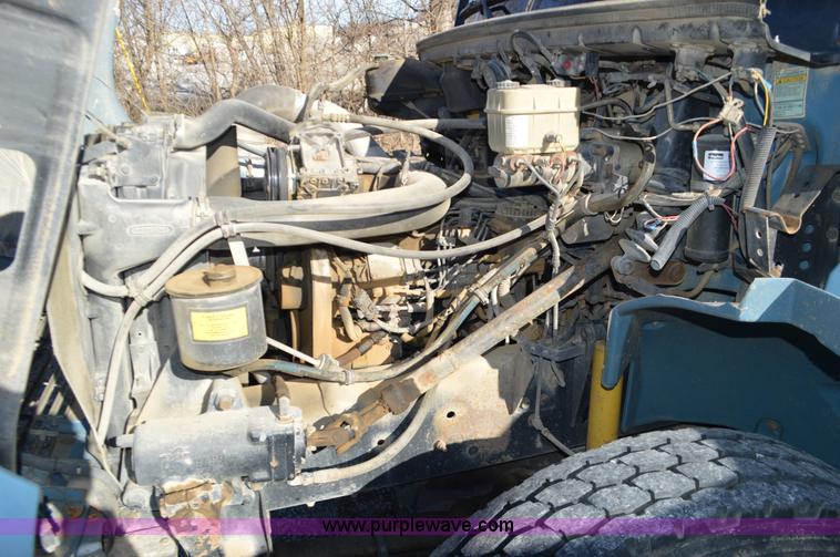 image for item K5370 1998 Freightliner FL70 refined oil truck