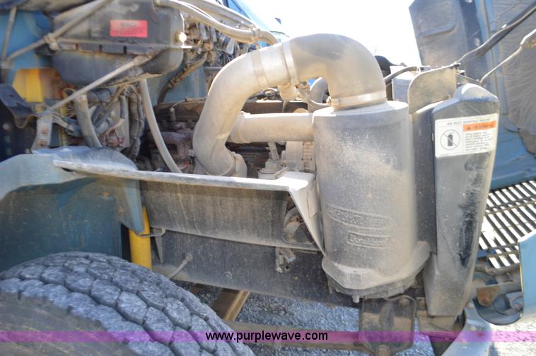 image for item K5370 1998 Freightliner FL70 refined oil truck