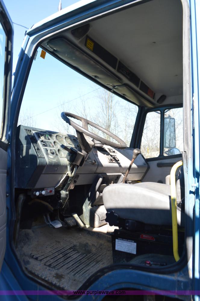 image for item K5370 1998 Freightliner FL70 refined oil truck