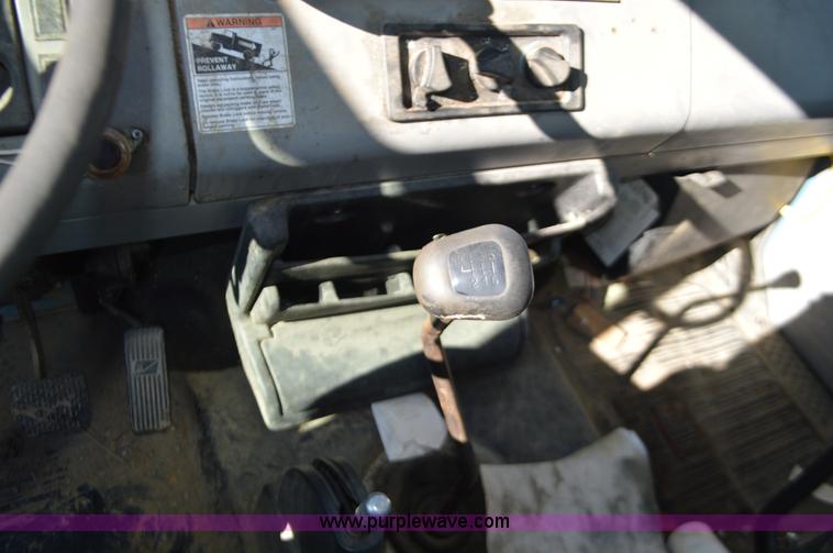 image for item K5370 1998 Freightliner FL70 refined oil truck